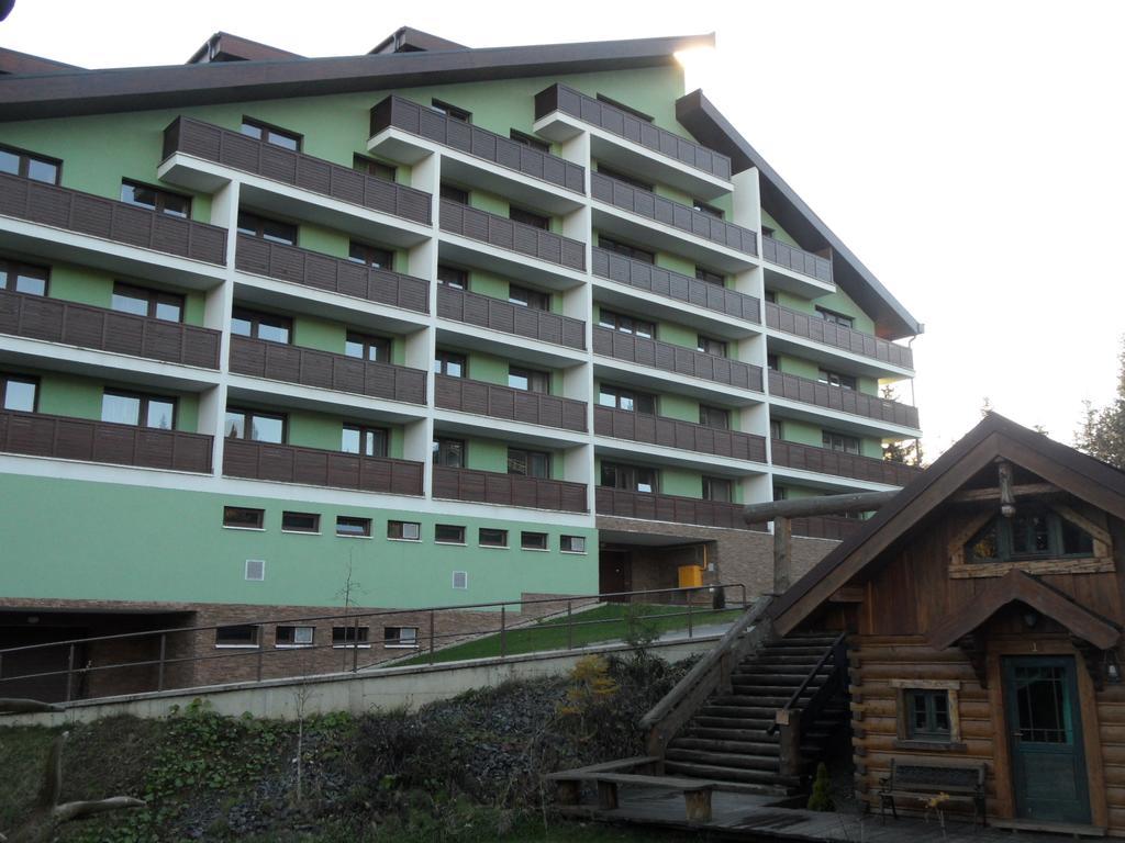 Apartmenty Patris タトランスカー・シュトゥルバ エクステリア 写真